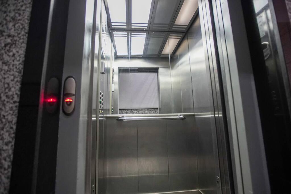 Lovely 2-bedroom With Ac-netflix-nespreso 公寓